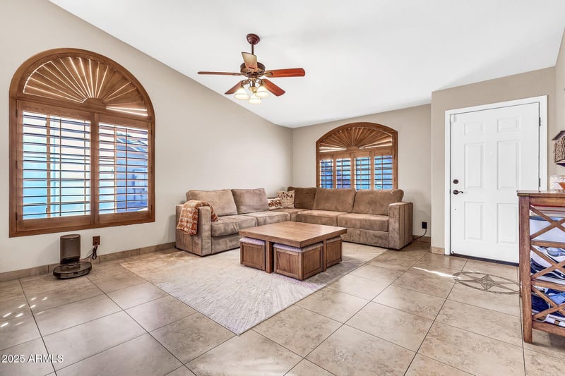 3048 Erie St, Gilbert, AZ 85295