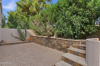 3048 Stella Ln, Phoenix, AZ 85016