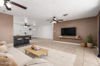 3049 53rd Dr, Phoenix, AZ 85031