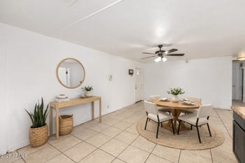 3049 53rd Dr, Phoenix, AZ 85031