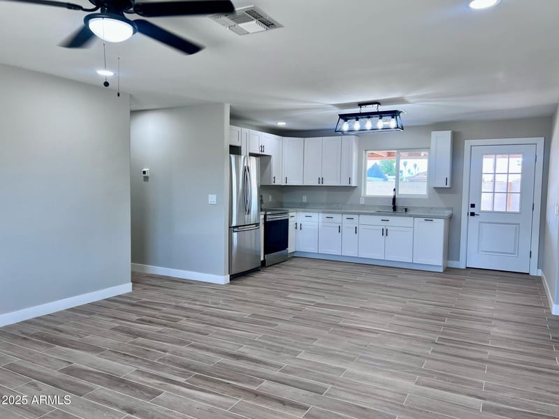 3049 Dahlia Dr, Phoenix, AZ 85029