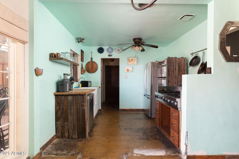 3049 E Campbell Ave, Phoenix, AZ 85016
