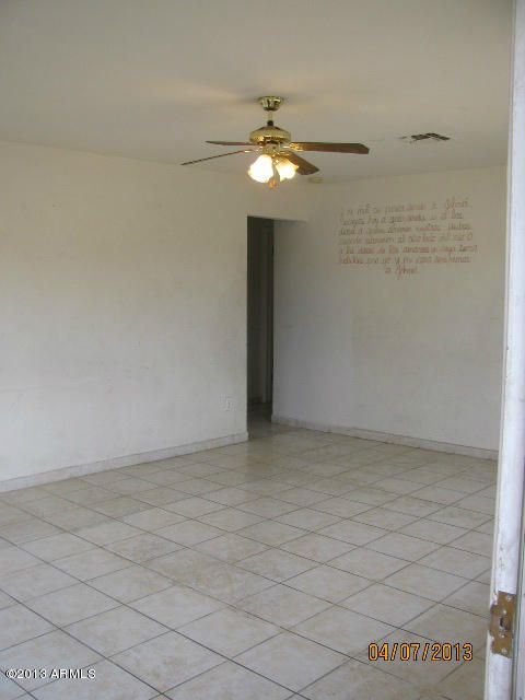 3049 W Camelback Rd, Phoenix, AZ 85017