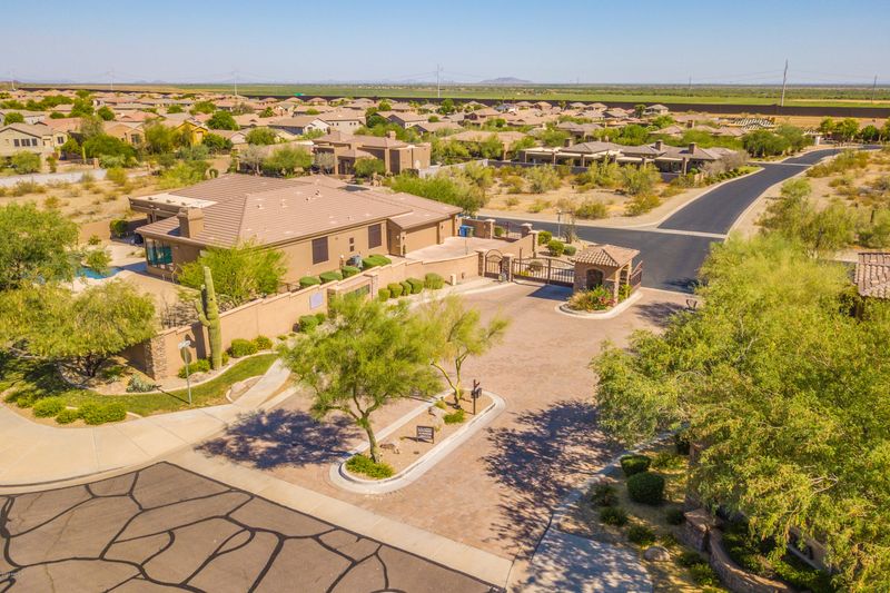 3049 W Glenhaven Dr #-, Phoenix, AZ 85045