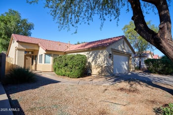 30496 Maple Chase Dr, San Tan Valley, AZ 85143