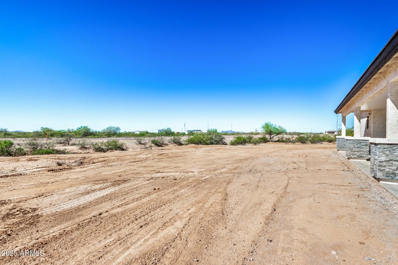 30498 232nd Ave, Wittmann, AZ 85361