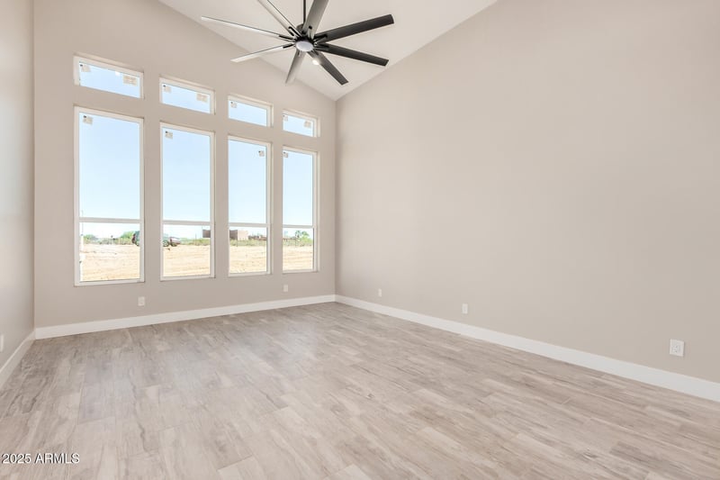 30498 232nd Ave, Wittmann, AZ 85361