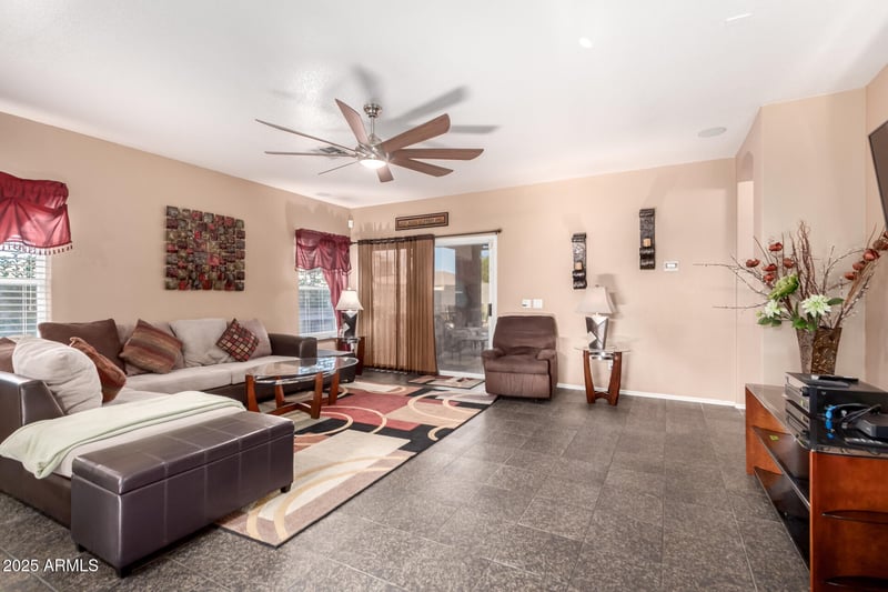 305 120th Ave, Avondale, AZ 85323