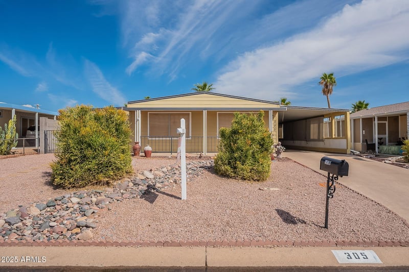 305 72nd Pl, Mesa, AZ 85208
