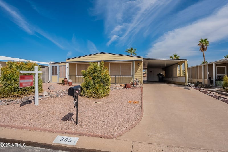 305 72nd Pl, Mesa, AZ 85208