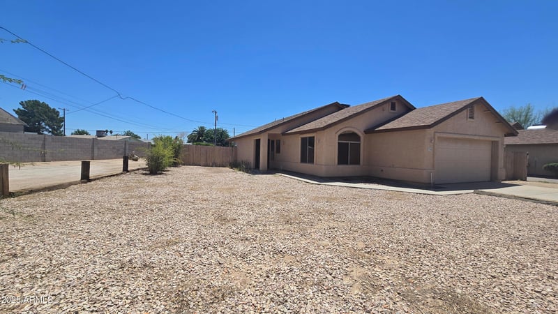 305 Miller Rd, Buckeye, AZ 85326