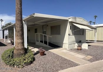 305 S Val Vista Dr #81, Mesa, AZ 85204