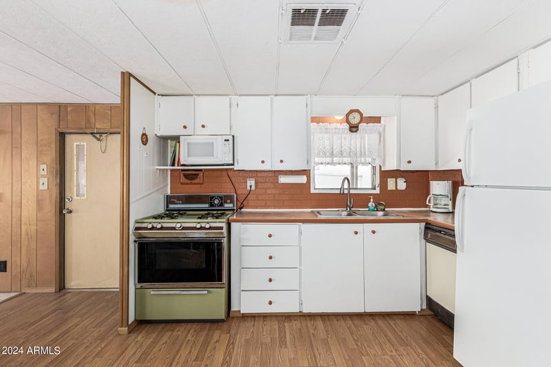 305 Val Vista Dr #202, Mesa, AZ 85204
