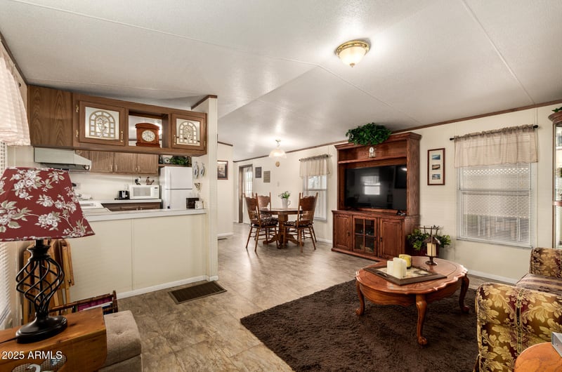 305 Val Vista Dr #231, Mesa, AZ 85204