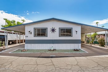 305 Val Vista Dr #424, Mesa, AZ 85204