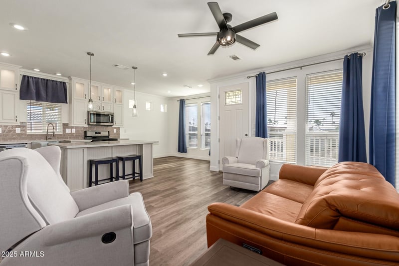 305 Val Vista Dr #71, Mesa, AZ 85204