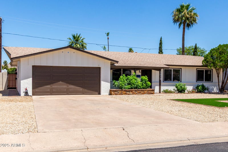 3050 Cholla St, Phoenix, AZ 85028