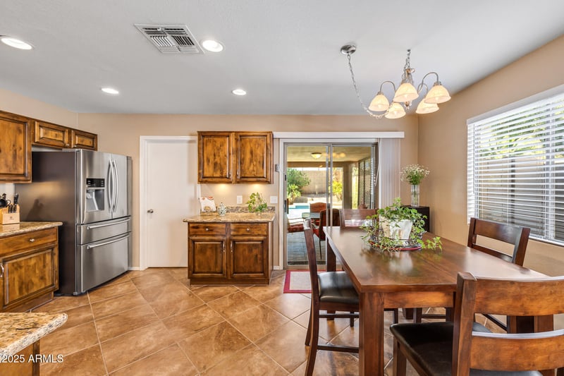 30506 Appalachian Trl, San Tan Valley, AZ 85143