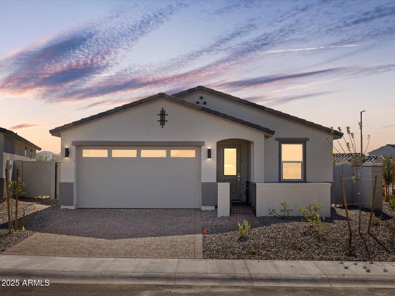 30513 Oleander Way, Buckeye, AZ 85396