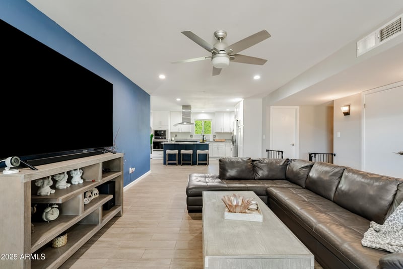 3052 Lupine Ave, Phoenix, AZ 85028