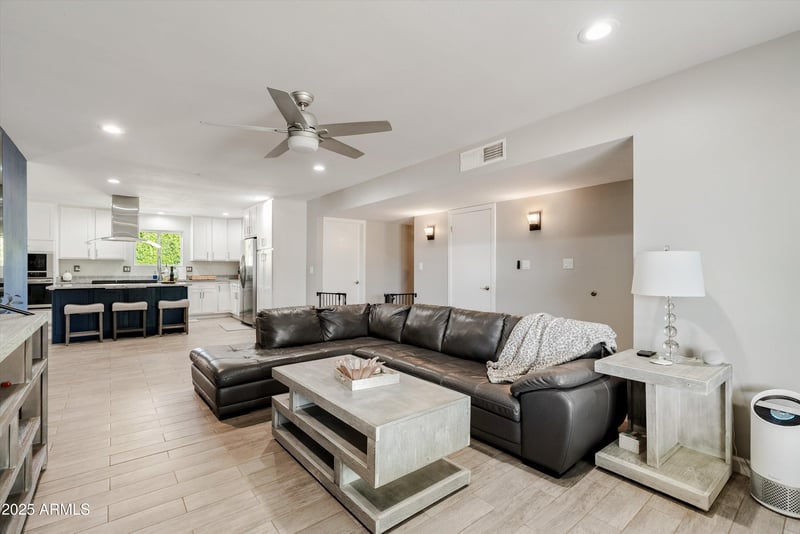 3052 Lupine Ave, Phoenix, AZ 85028