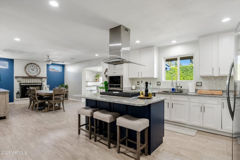 3052 Lupine Ave, Phoenix, AZ 85028