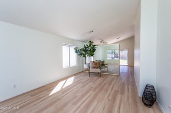 3053 Cat Balue Dr, Phoenix, AZ 85027