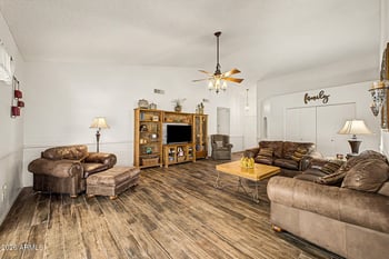 3053 Lockwood St, Mesa, AZ 85213