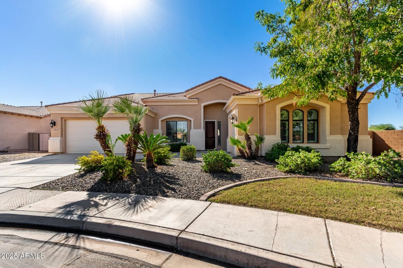 3053 San Carlos Pl, Chandler, AZ 85249