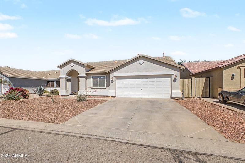 30531 Royal Oak Way, San Tan Valley, AZ 85143