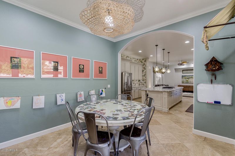 3054 E Comstock Dr, Gilbert, AZ 85296