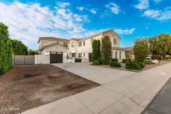 3054 Kingbird Dr, Gilbert, AZ 85297