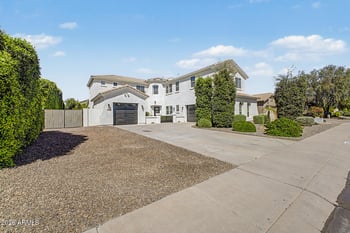 3054 Kingbird Dr, Gilbert, AZ 85297