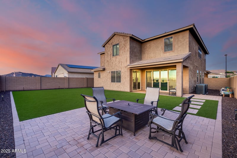 3054 Night Owl Ln, Phoenix, AZ 85085