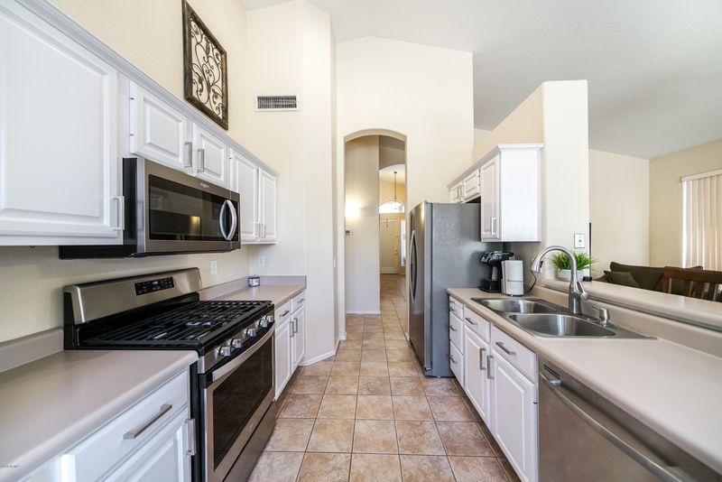 3055 N Red Mountain Rd #124, Mesa, AZ 85207