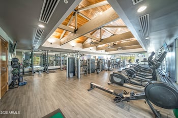 3055 Red Mountain #136, Mesa, AZ 85207