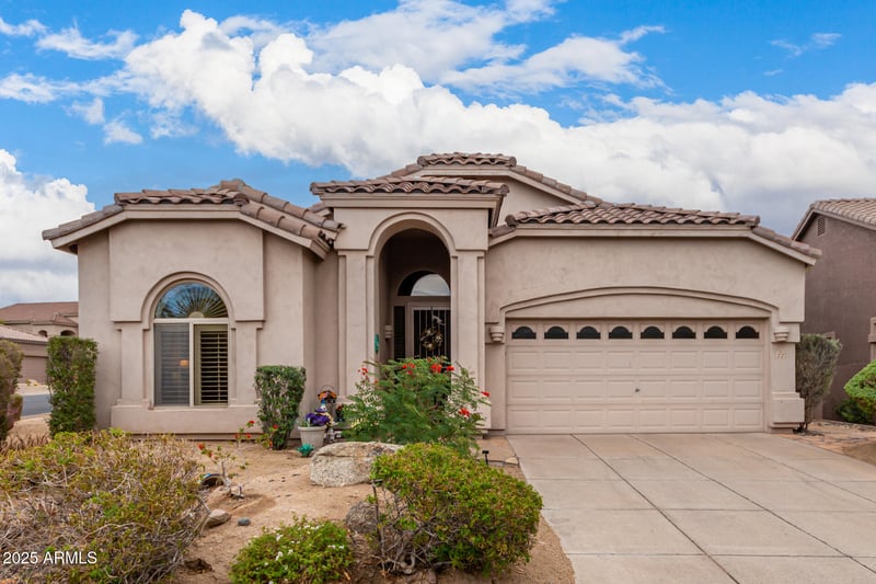 3055 Red Mountain #77, Mesa, AZ 85207