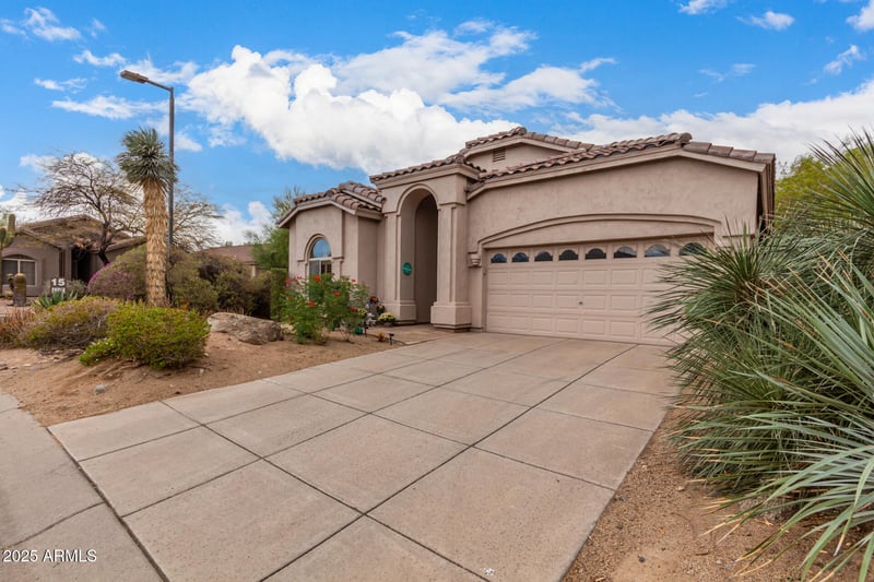 3055 Red Mountain #77, Mesa, AZ 85207