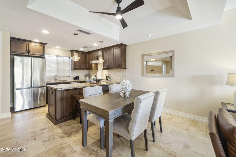 3055 Rose Ln, Phoenix, AZ 85016