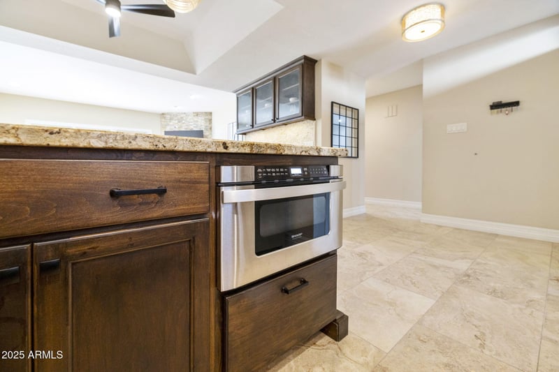 3055 Rose Ln, Phoenix, AZ 85016