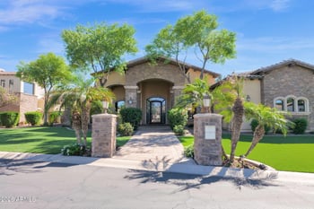 3055 Waterman Way, Gilbert, AZ 85297