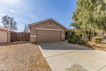 30552 Zircon Dr, San Tan Valley, AZ 85143