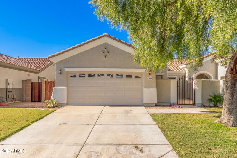 3056 S Eugene St S, Mesa, AZ 85212