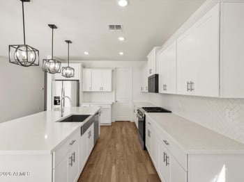 30563 W Hackberry Ln, Buckeye, AZ 85396