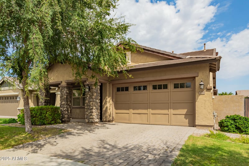 3058 Arabian Dr, Gilbert, AZ 85296