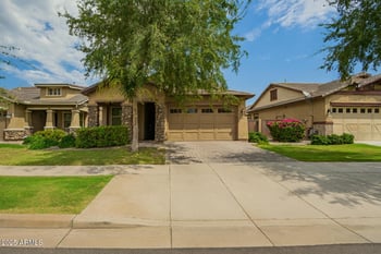 3058 Arabian Dr, Gilbert, AZ 85296