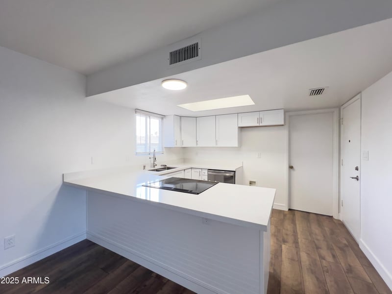 3059 Camino St, Mesa, AZ 85213
