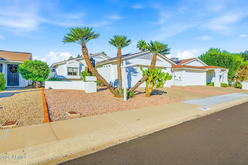 306 Beverly Ln, Phoenix, AZ 85023