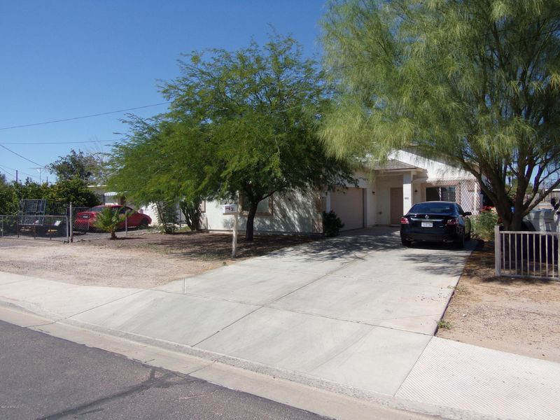 306 E Clanton Ave, Buckeye, AZ 85326