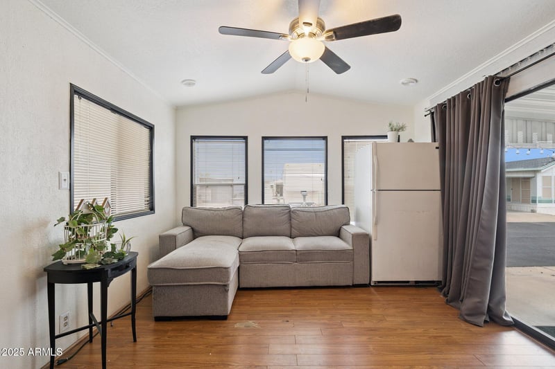 306 Recker Rd #142, Mesa, AZ 85206
